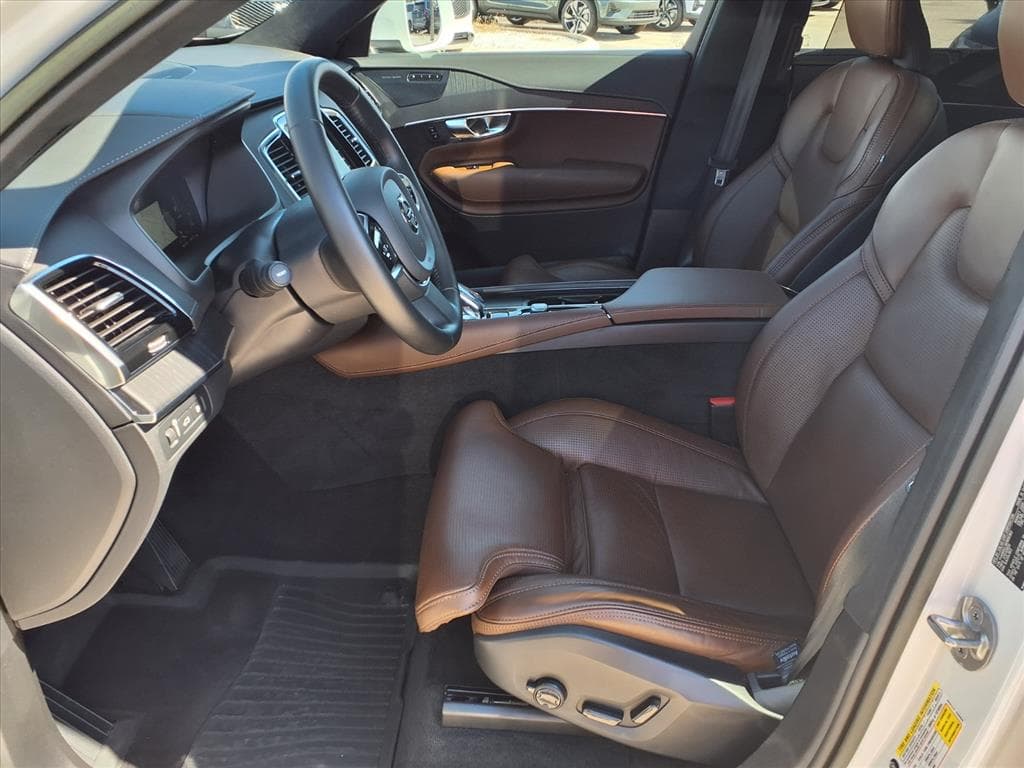 2022 Volvo XC90 Recharge thumbnail 21