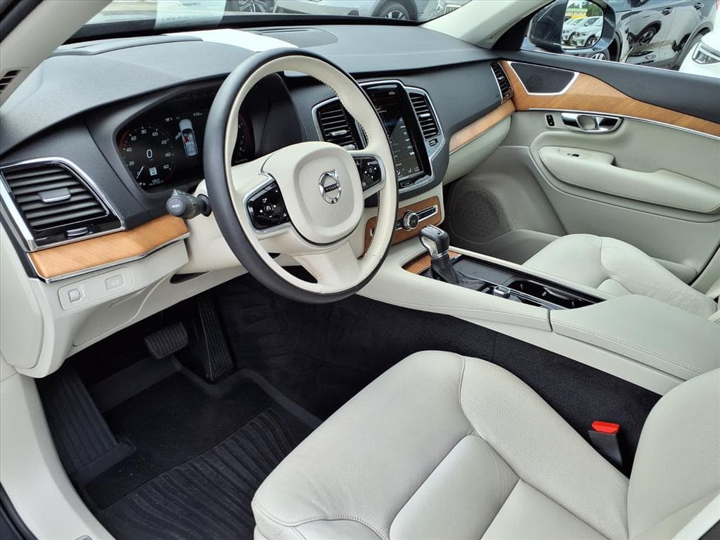 2022 Volvo XC90 thumbnail 20