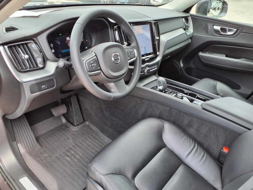 2023 Volvo XC60 thumbnail 20