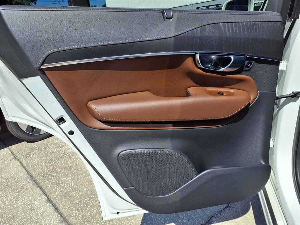 2022 Volvo XC90 Recharge thumbnail 19