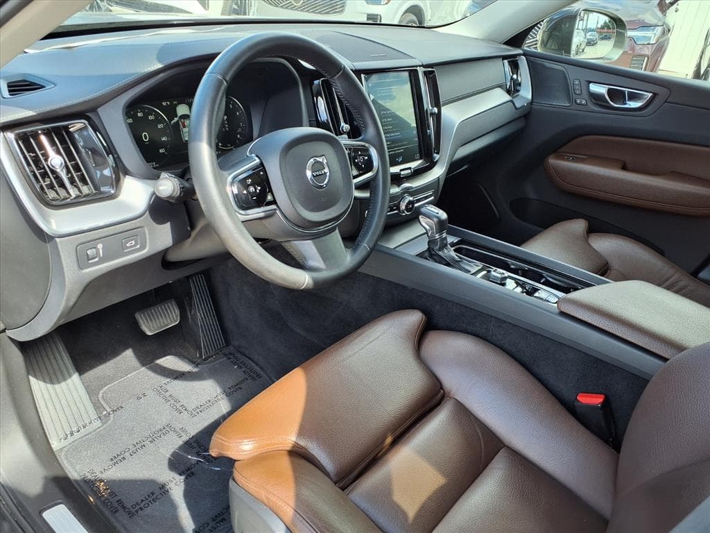 2019 Volvo XC60 thumbnail 20