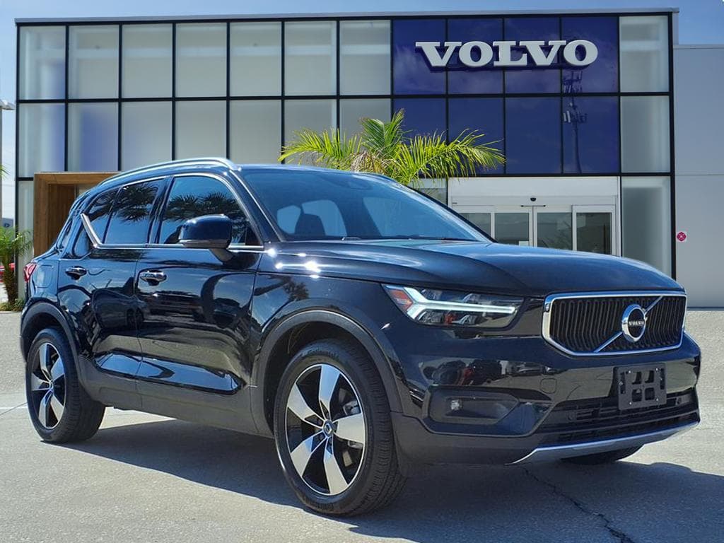 2021 Volvo XC40