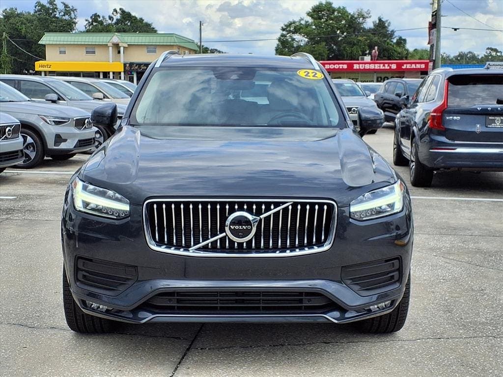 2022 Volvo XC90 thumbnail 2