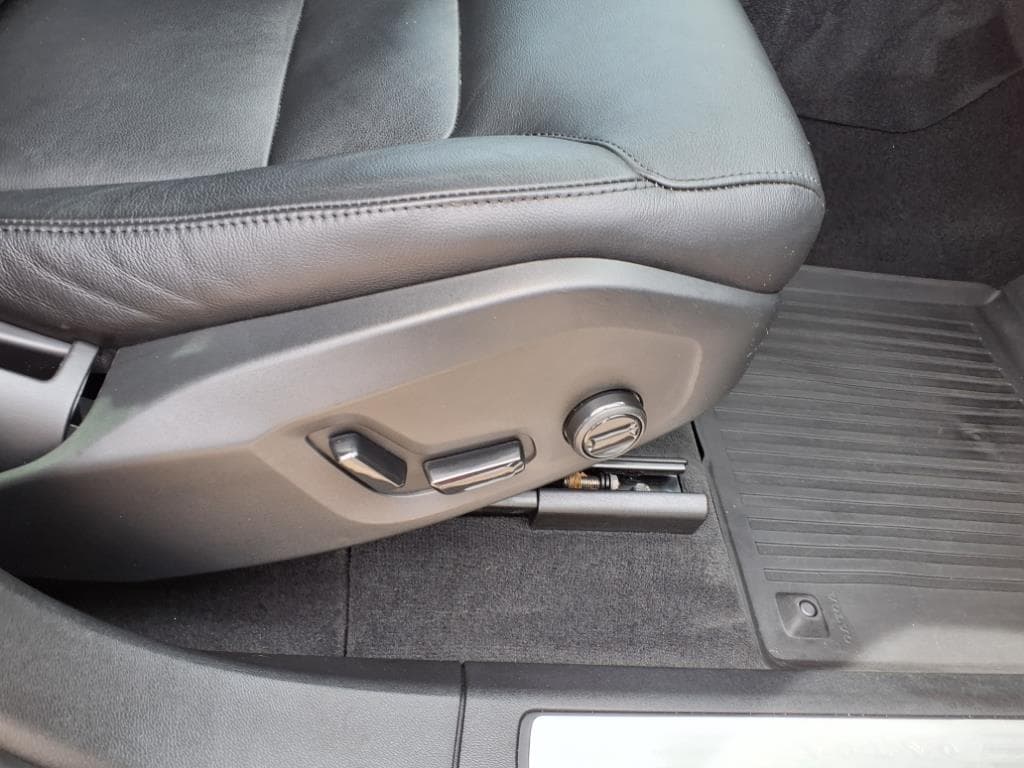 2023 Volvo XC60 thumbnail 12